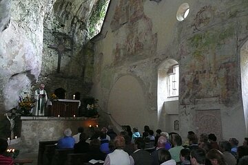 Gottesdienst in der Felsenkirche
